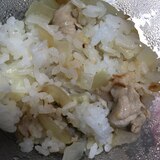 玉ねぎと豚こまのチャーハン